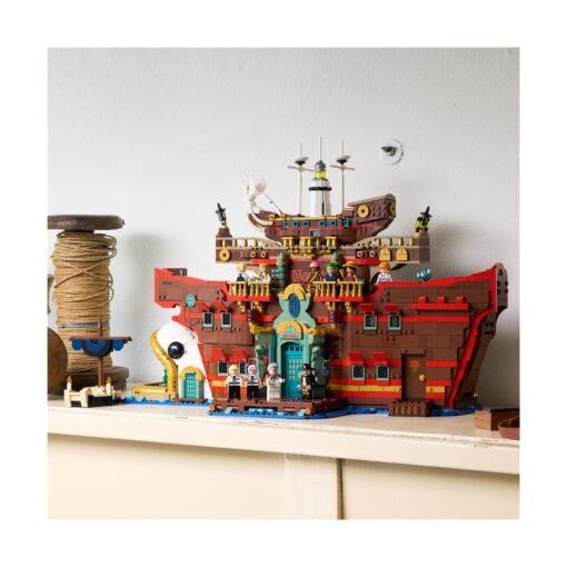 LEGO® One Piece: The Baratie Floating Restaurant - Image 4
